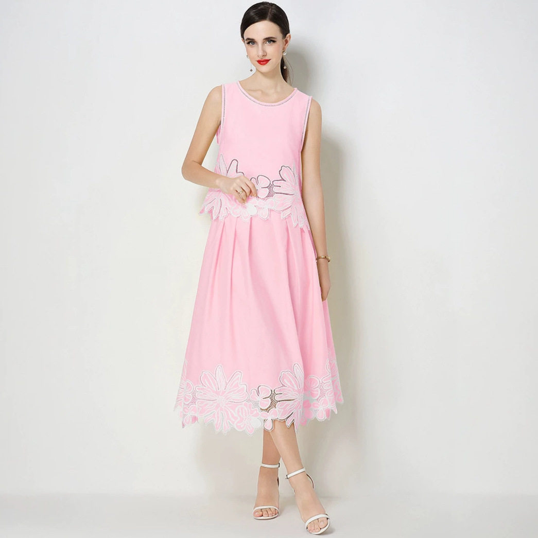 Floral Lace Hollow Vest and Skirt Set Slim Fit Elegant Design Summer Style Perfect for Office Wear Wholesale