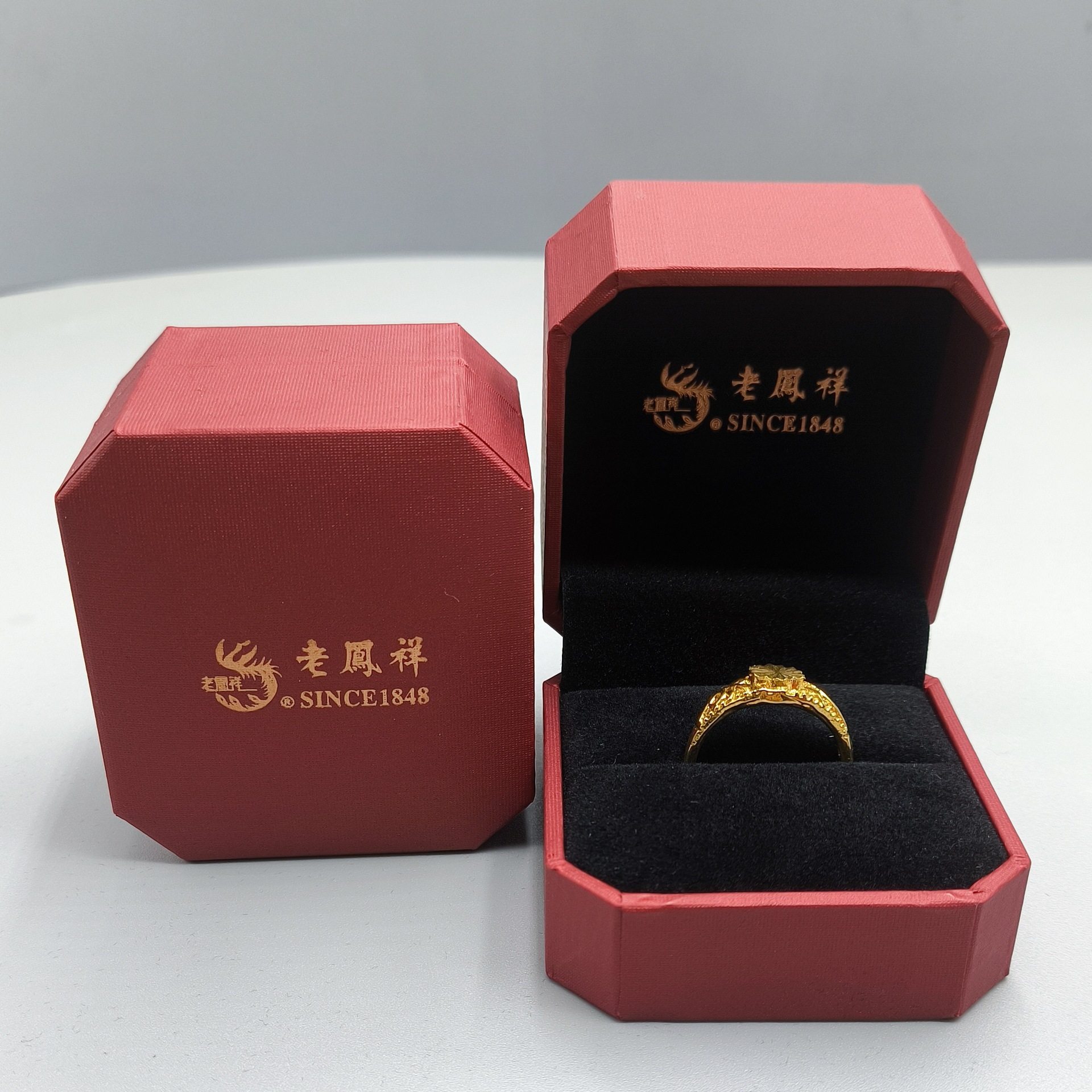 Octagonal Leather-Filled Paper Lao Fengxiang Jewelry Gold Ring Box Necklace Box Long Chain Bracelet Box Jewelry Packaging Box Wholesale