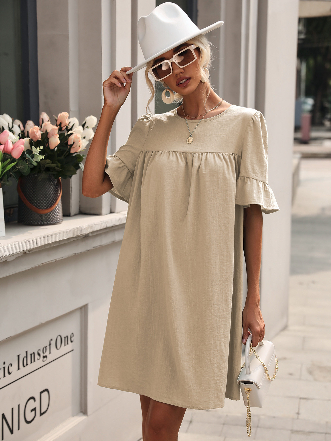 Casual Loose Fit Bell Sleeve Dress Fashionable Design European and American Style Perfect for Everyday Wear Wholesale