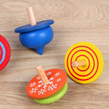 Four-Color Rotating Small Top, Super Cute Wooden S Kidsren's Educational Traditional Desktop Decompression Toy for Kidsren's Party