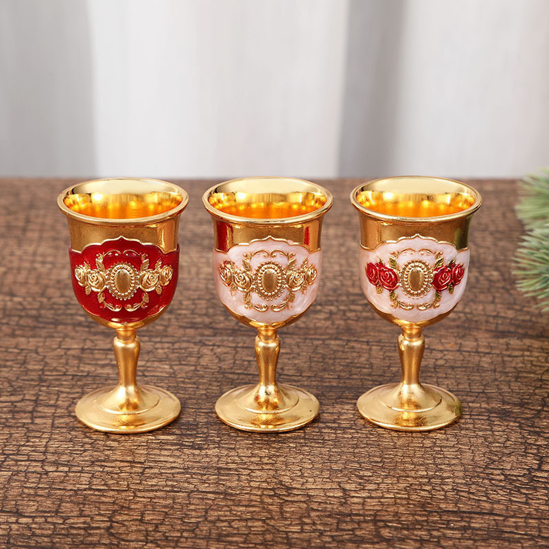 Fashionable Small Wine Glass, Creative European Metal Household White Wine Glass, Retro Exquisite Wine Set, Drinking Glass