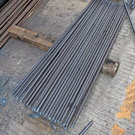 厂家供应现货螺纹钢钢筋钢材建筑抗震工地切割批发房屋道路加螺纹