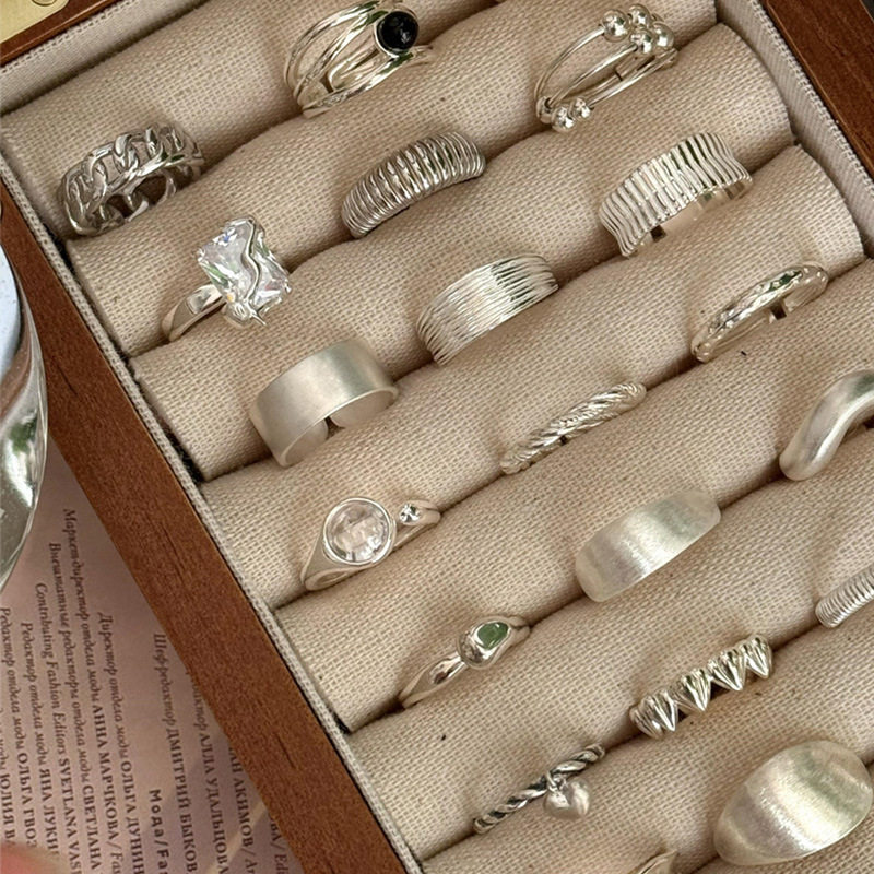 Niche Retro S925 Sterling Silver Plain Ring Ring Women's Color-free Light Luxury High-end Finger Ring All-match Open Ring