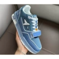 05 flower white blue