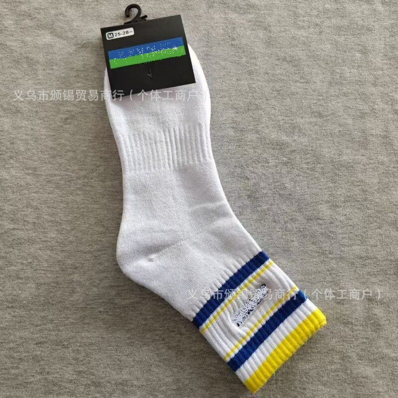 新品尤尼多克斯刺绣中筒毛巾底羽毛球袜子 户外运动棉袜 男女款