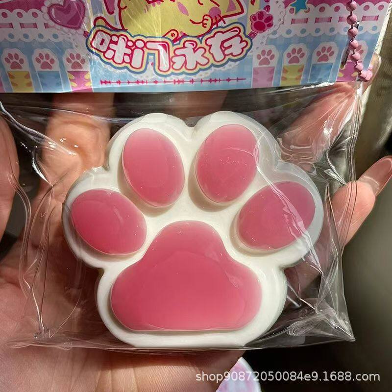 ぶどう紫猫の爪