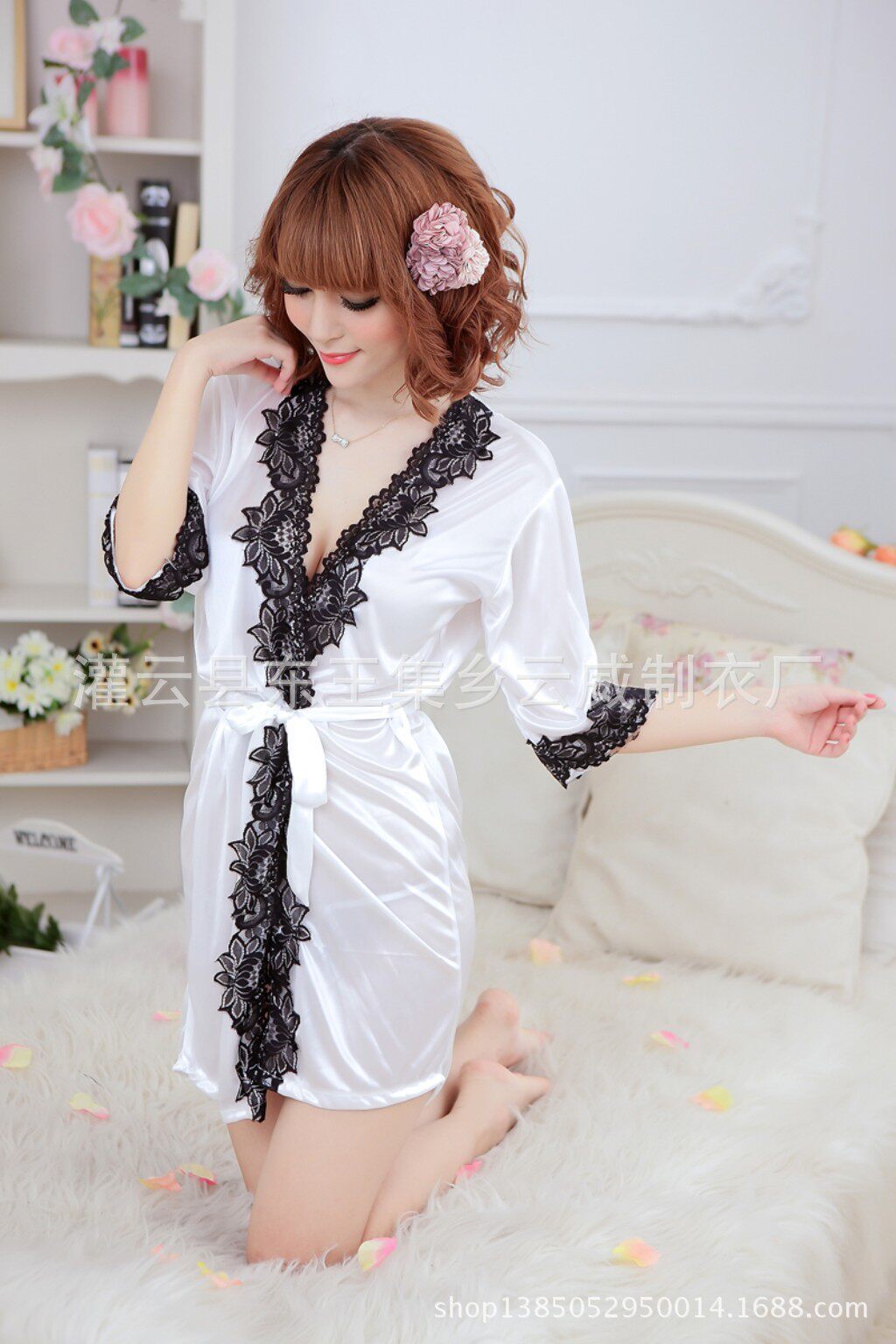 女式性感情趣诱惑浴袍蕾丝睡袍家居服套装女低胸透视情调长裙批发