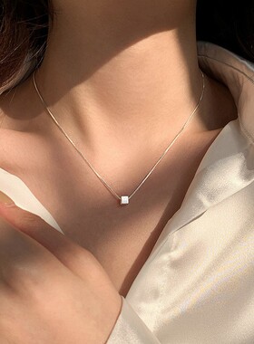 s925纯银拉丝小方块项链女冷淡风极简小众轻奢级感小方糖锁骨链