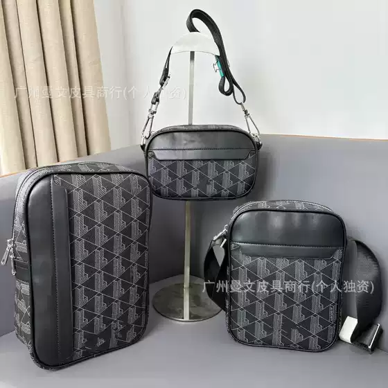 In-Stock Men's Casual Crocodile Print Shoulder Bag, Fashionable and Stylish, High-Quality Export Men's Casual Backpack Crossbody Bag