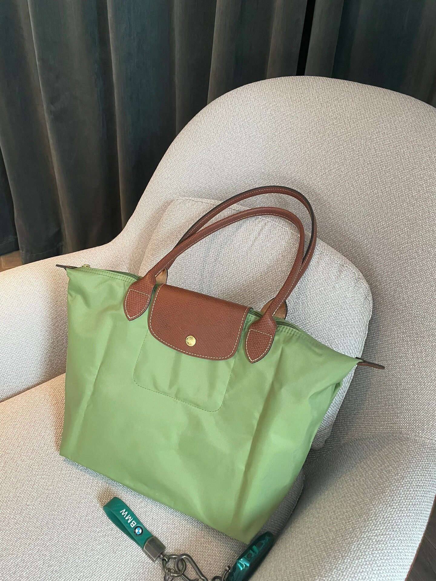 High-Quality French Dragon Nylon Commuter Bag 70Th Anniversary Environmentally Friendly Large-Capacity Long-Handled Shoulder Bag Foldableable Tote Bag