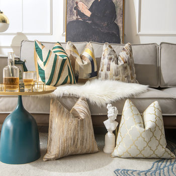 Light luxury simple modern American luxury pillow model room living room sofa pillowcase cushion waist pillow with core