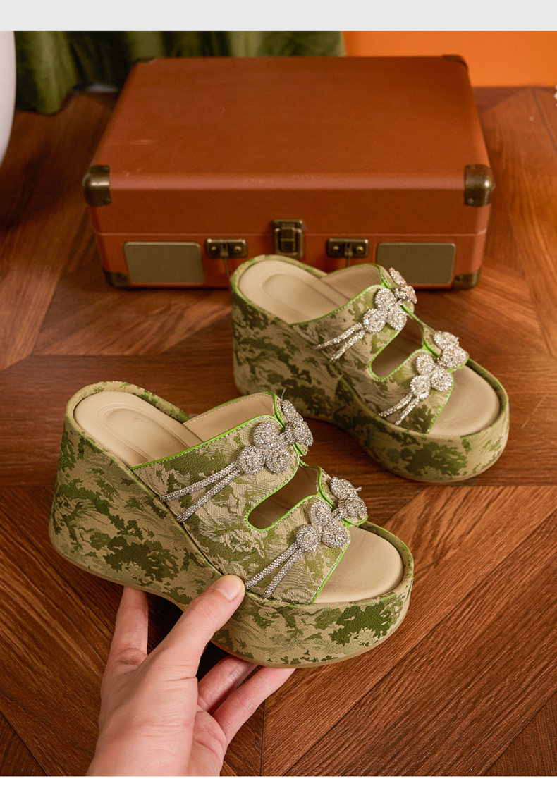 Sandal nữ quai chữ V đế TPU mềm mại, phong cách Trung Hoa thêu hoa — Len tinh khiết, Xanh lá, Đen chi tiết 17