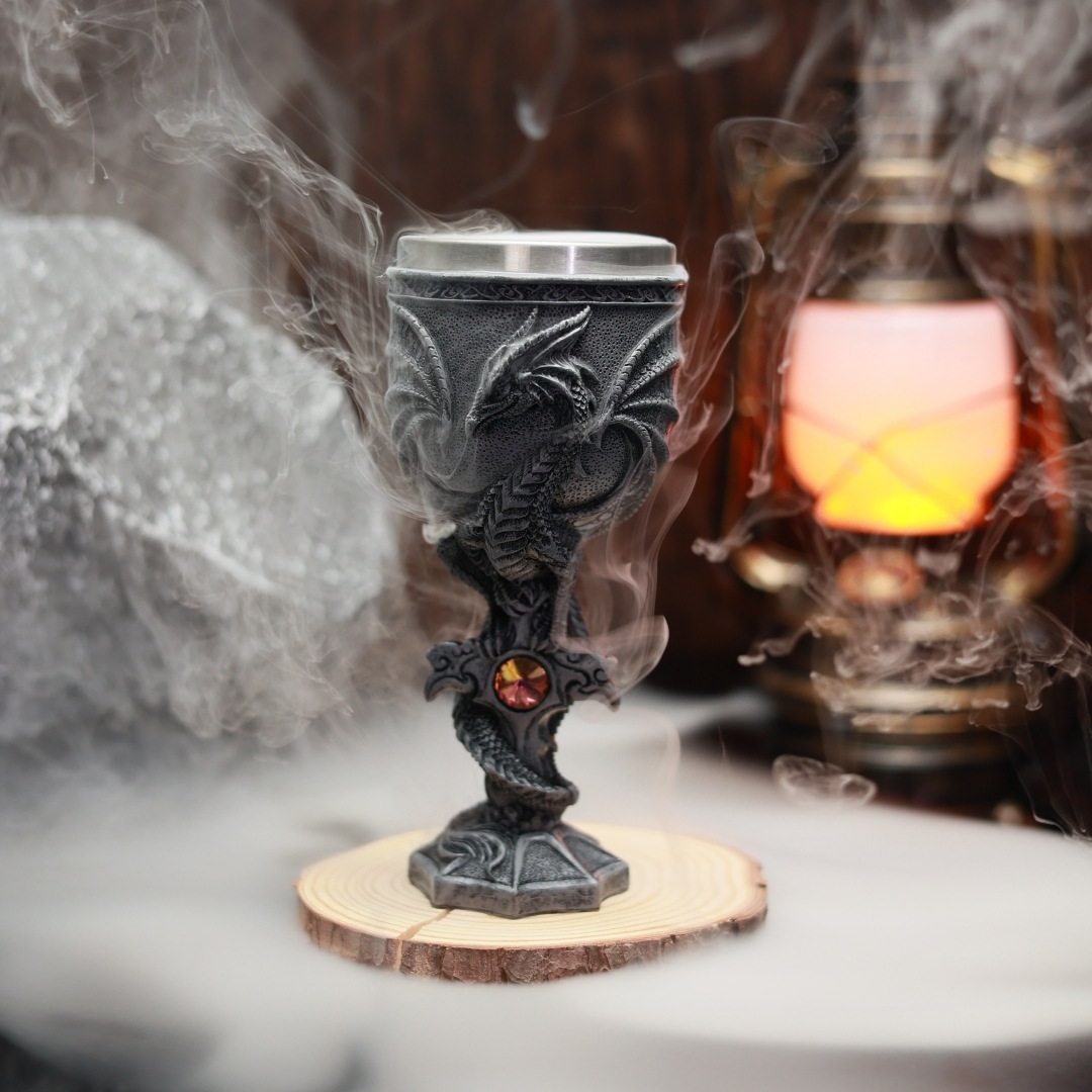 Retro Cross Flying Dragon Goblet Resin Stainless Steel Wine Glass Halloween Ornament Cup Cocktail Specialty Wine Glass