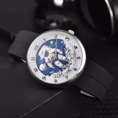 Men's quartz watches for foreign trade, outer space models, special features, hot selling new models, low-priced watches from manufacturers
