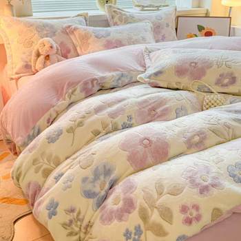 High-Density Milk Velvet Four-Piece Set for Supermarkets and Foreign Trade, Thickened and Warm for Winter Dormitory Use, Includes Three-Piece Bed Sheet and Duvet Cover