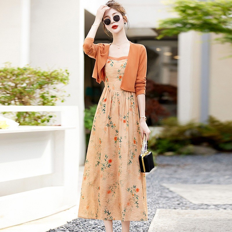 (Mới) Mã K4419 Giá 1590K: Đồ Bộ Nữ Hatdli Hàng Mùa Xuân Thu Đông Trông Trẻ Hơn Tuổi Thời Trang Nữ Chất Liệu G04 Sản Phẩm Mới, (Miễn Phí Vận Chuyển Toàn Quốc).