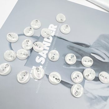 Factory spot two eyes fish eye a diamond resin buttons color imitation shell pearlescent resin button shirt fashion buttons