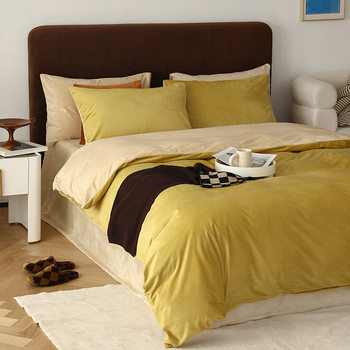 2025 New Double-Sided Warm Thickened Velvet Four-Piece Set with Fleece Duvet Cover, Flannel Autumn and Winter Men's Simple Style