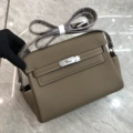 Khaki-