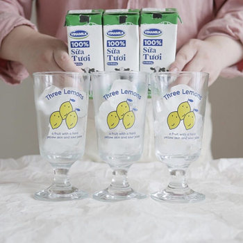 South Korea ins blogger with three lemon goblet glass bubble glass glass wine glass champagne glass