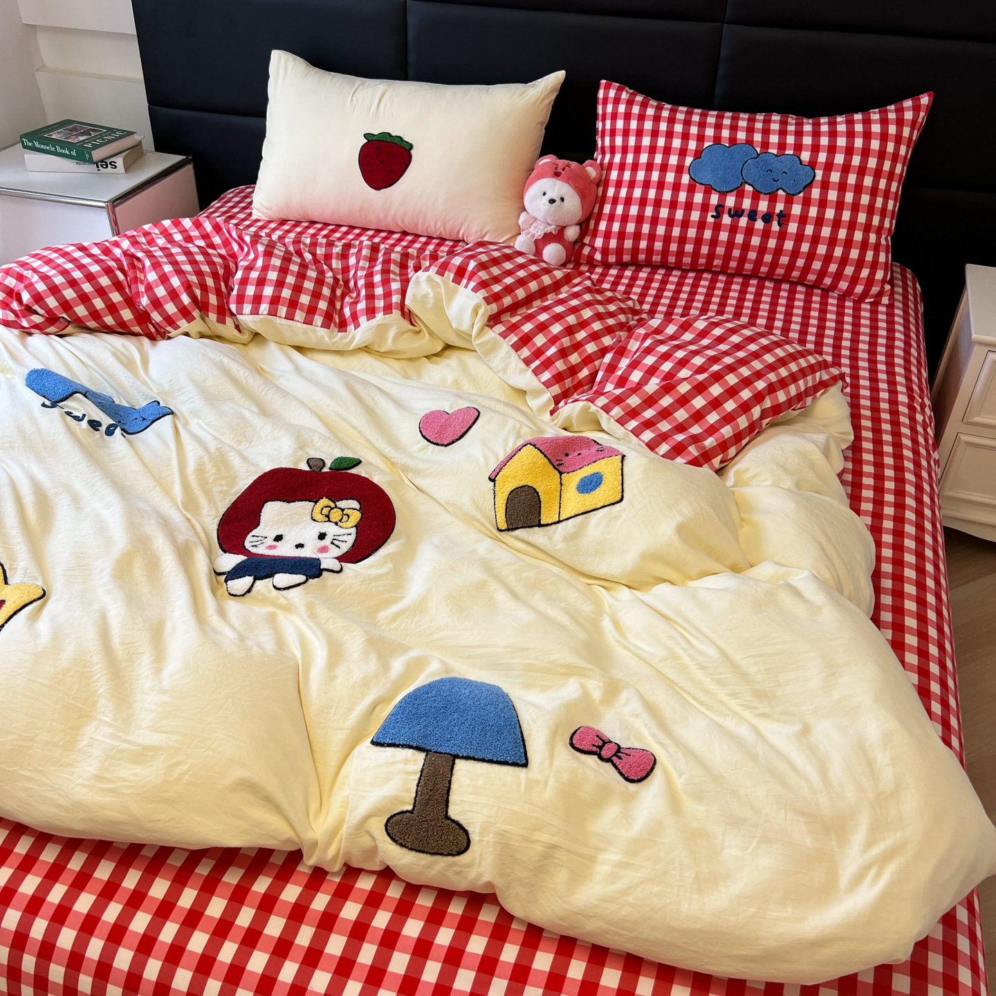 Category a Maternal and Infant Grade Naked Sleeping Pure Washed Cotton Towel Embroidered Four-Piece Set Ins Cartoon Style Cotton Student Dormitory Three-Piece Set