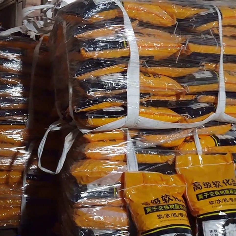 Soft Water Salt, Industrial Salt, Ion Exchange Resin Regenerant, Water Treatment, Improved Purification of Water Quality