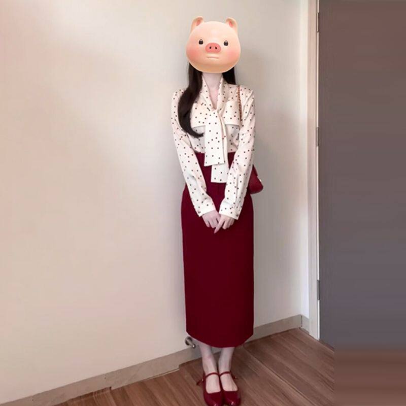 Retro Hong Kong Style Red Polka-Dot Shirt + Red Skirt Women's 2026 Autum New Korean Style Fashion Suit