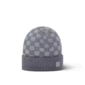 Light grey leather patch