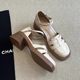 Commuting Version Retro Off-White Roman Toe Sandals with French Retro Summer New Thick Heel Shoes for Women