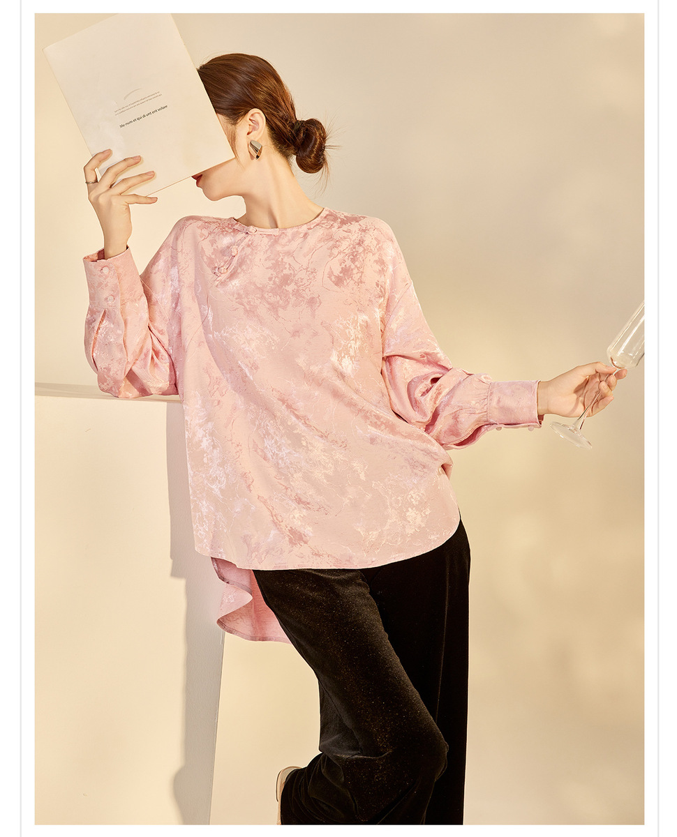 Áo sơ mi nữ dài tay dáng rộng họa tiết hoa dệt jacquard — Hồng đào (giao hàng 7 ngày), Trắng Nguyệt Hoa (giao hàng 7 ngày), Trắng Nguyệt Hoa (Giao hàng trong ngày)