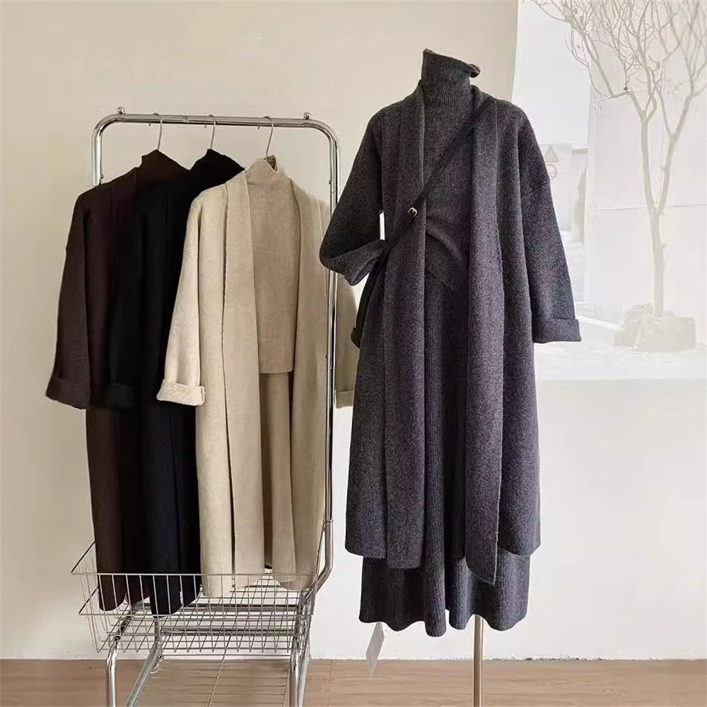 High-End Long-Sleeved Mid-Length Knitted Sweater Suit for Women, Autumn and Winter New Style High-Neck Vest, Half-Length Skirt, Three-Piece Set