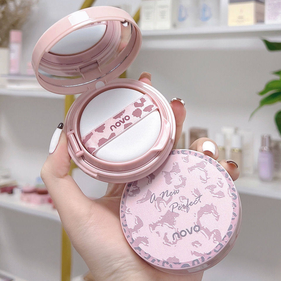 NOVO Hydra Brightening Gel Air Cushion Cream Concealer Moisturizing Oil Control Waterproof Sweat Proof No Makeup Student Party Foundation