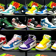 1 Generation AJ Basketball Shoes Keychain Shake Sound Explosions Blind Box Blind Bag Jewelry Bag Pendant Mini Shoes Key Chain