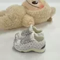Xiangjiayin (pair of nude shoes)