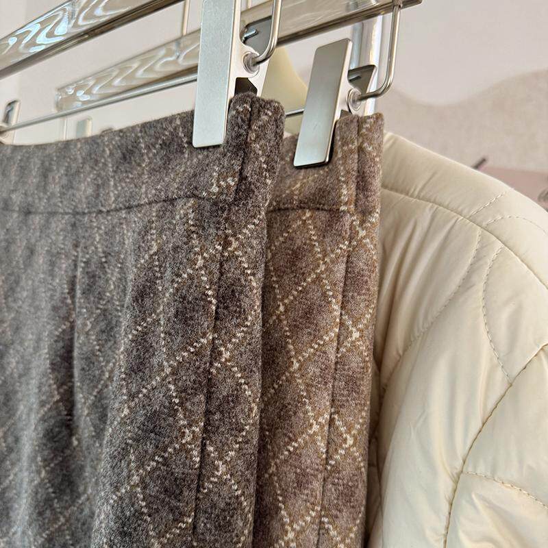 Plus Size High Waist A Line Wool Skirt Thickened Vintage Diamond Plaid Autumn Winter Fashion Wholesale Available