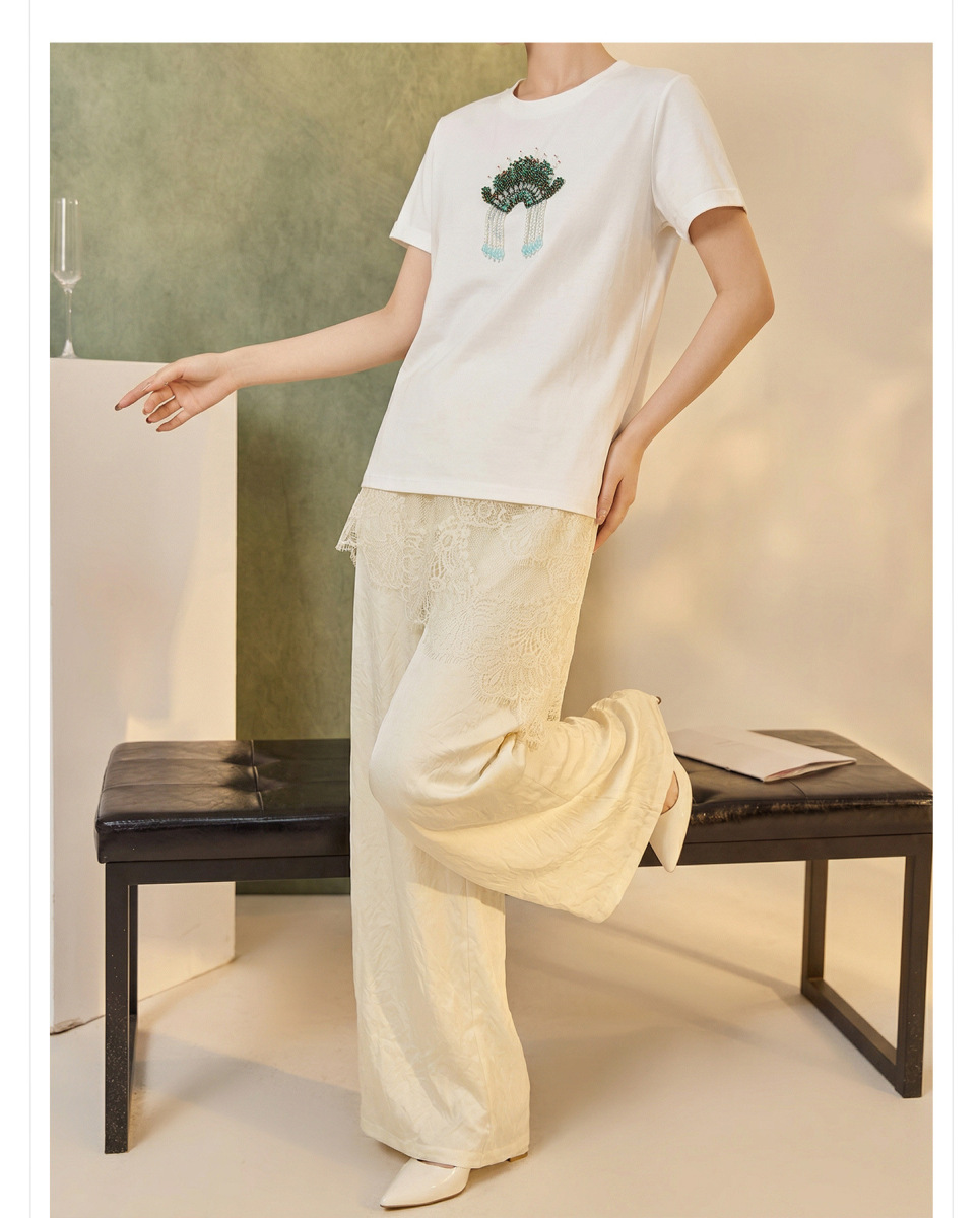 Áo thun nữ tay ngắn cổ tròn thêu tay họa tiết hình học phong cách retro — Mão phượng trắng/xanh lá