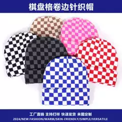Hot Selling Checkered Jacquard Rolled Brim Knit Hat Minimalist Design White Street Fashion Trendy Couple Beanie