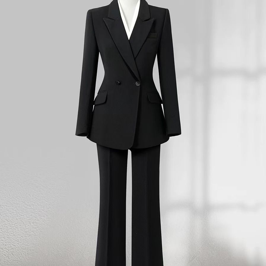 Womens Tailored Suit Set Elegant Design Flared Trousers Professional Attire Ideal for Business Meetings Wholesale