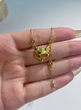 s925纯银镀黄金色假面具狐狸项链女小红书爆款古法鎏金錾刻锁骨链