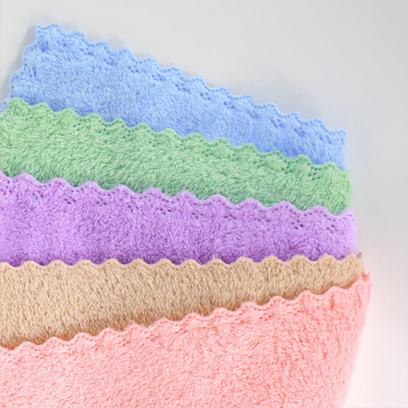 Wholesale scouring pad high density coral fleece square towel absorbent kindergarten face towel household cleaning cloth