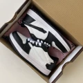 6011 black and white
