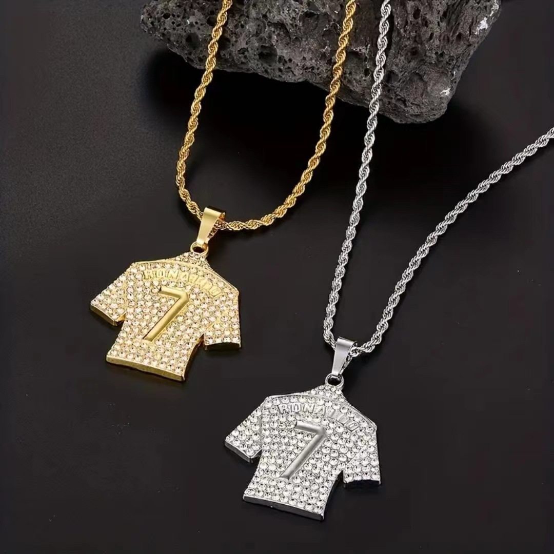 Europe and the United States cross-border trend hip-hop World Cup gold-plated diamond C Luo No. 7 jersey pendant necklace necklace manufacturers wholesale