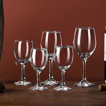 Red Wine Glass Set European Style Glass Goblet Creative Wine Glass 6 Pieces Decanter 2 Wine Sets for Home Use