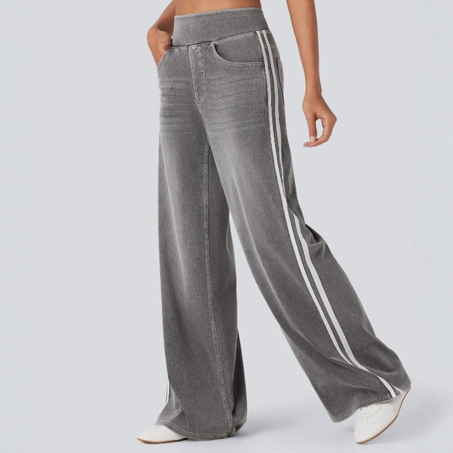 Womens High Waisted Loose Fit Straight Leg Jeans Fashionable Flattering Comfortable Autumn Winter Collection