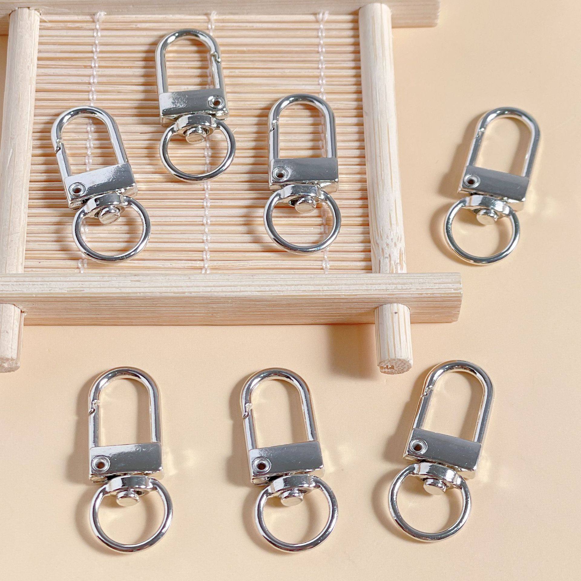 New U-Shaped Lobster Clasp Keychain Door Buckle Jewelry Accessories Zinc Alloy Electroplated Dog Buckle Luggage Jewelry Accessories Wholesale