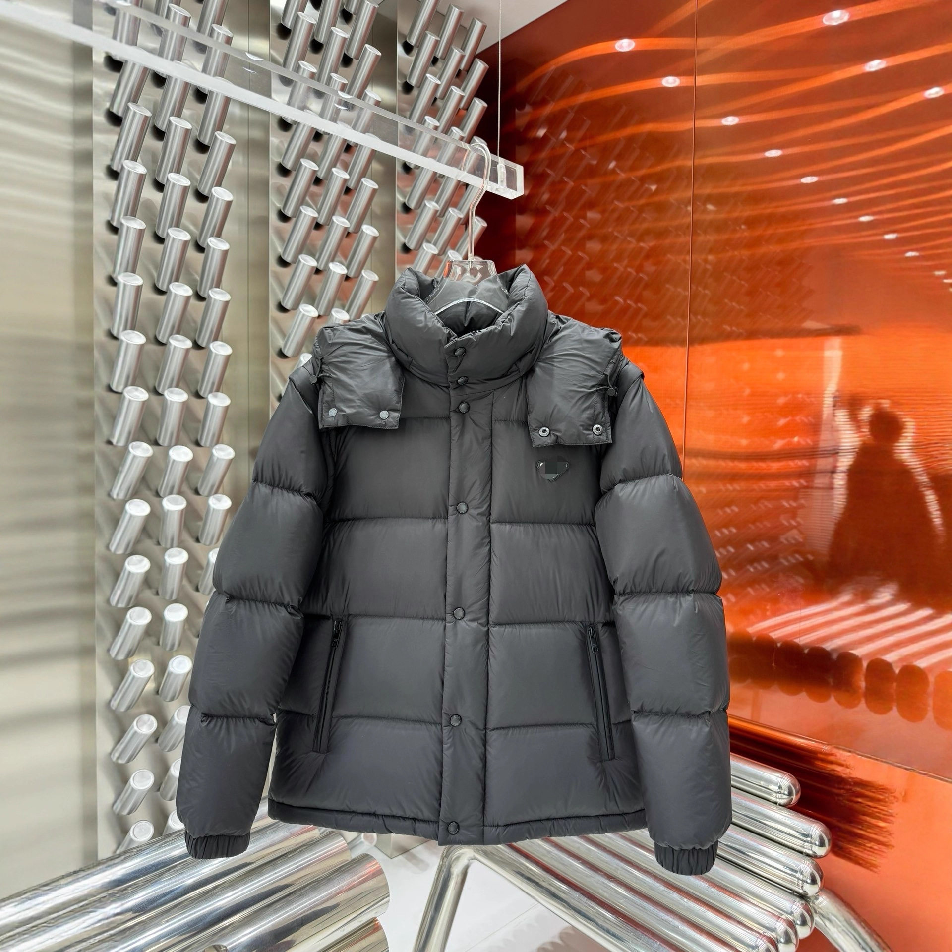P Home Detachable Sleeve Two-Way down Jacket Unisex Hooded down Jacket High Version in Stock