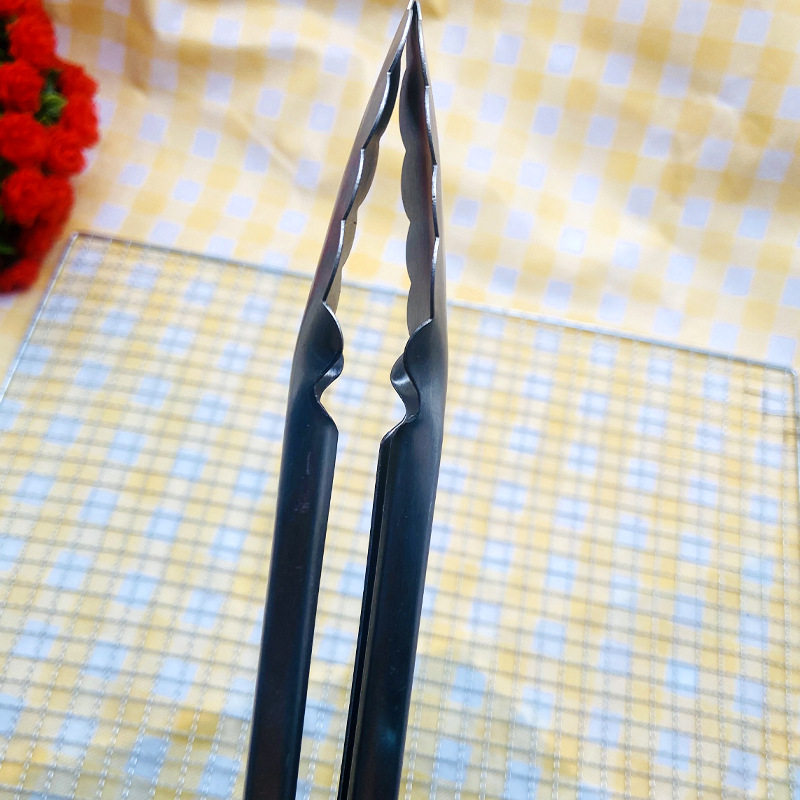 Amazon's Best-Selling Outdoor Barbecue Tools 5-Piece Set Bbq Barbecue Combination Grill Set