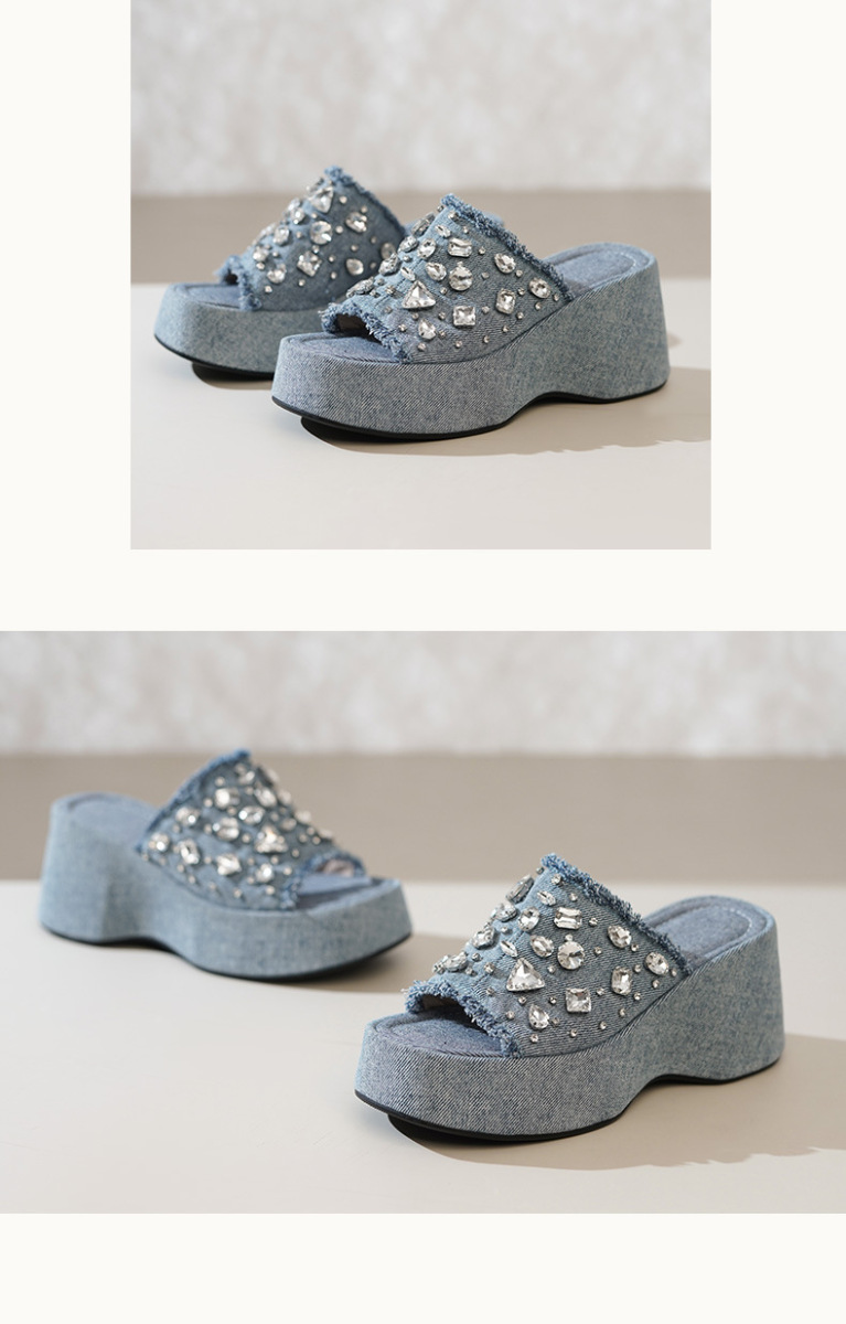 Dép sandal nữ quai ngang đế xuồng gót dốc 9cm đính đá phối denim — Màu đen, Xanh denim