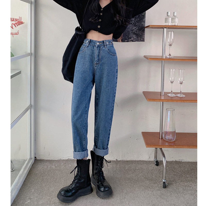 Womens Spring Fashionable Loose Fit Denim Jeans Slimming Versatile Casual Straight Leg Design Wholesale Available