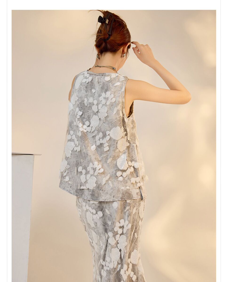 Set áo gilê và chân váy dài thêu hoa đính cườm nữ — Gi lê màu trắng be, Gilê đen cao cấp, Chân váy đen cao cấp, Chân váy màu trắng be